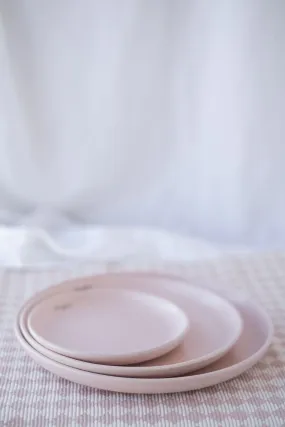 Casafina Pacifica Marshmallow Plates