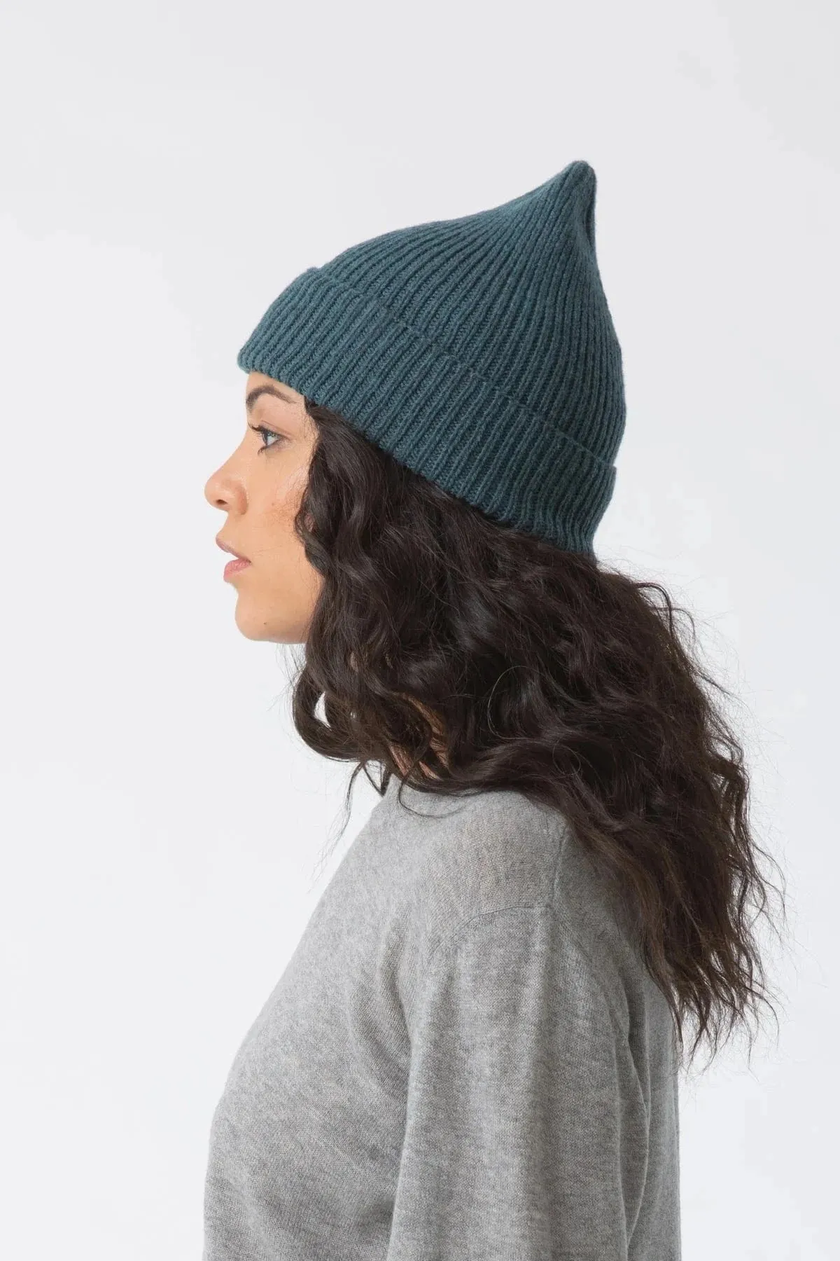 Dinadi Merino Handknit Rib Hat Dragonfly Green