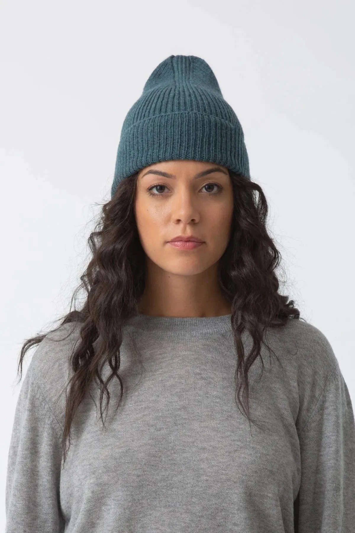 Dinadi Merino Handknit Rib Hat Dragonfly Green