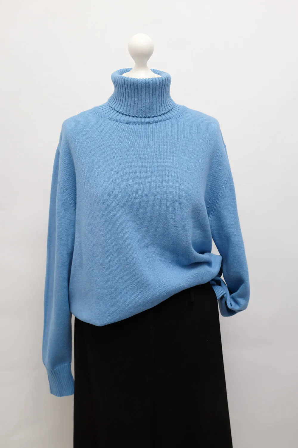 MAISON MARGIELA MM6 BLUE KNIT SWEATER
