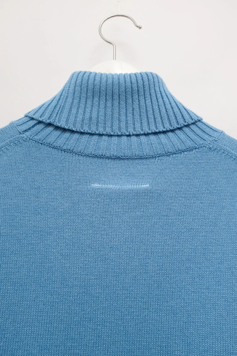MAISON MARGIELA MM6 BLUE KNIT SWEATER
