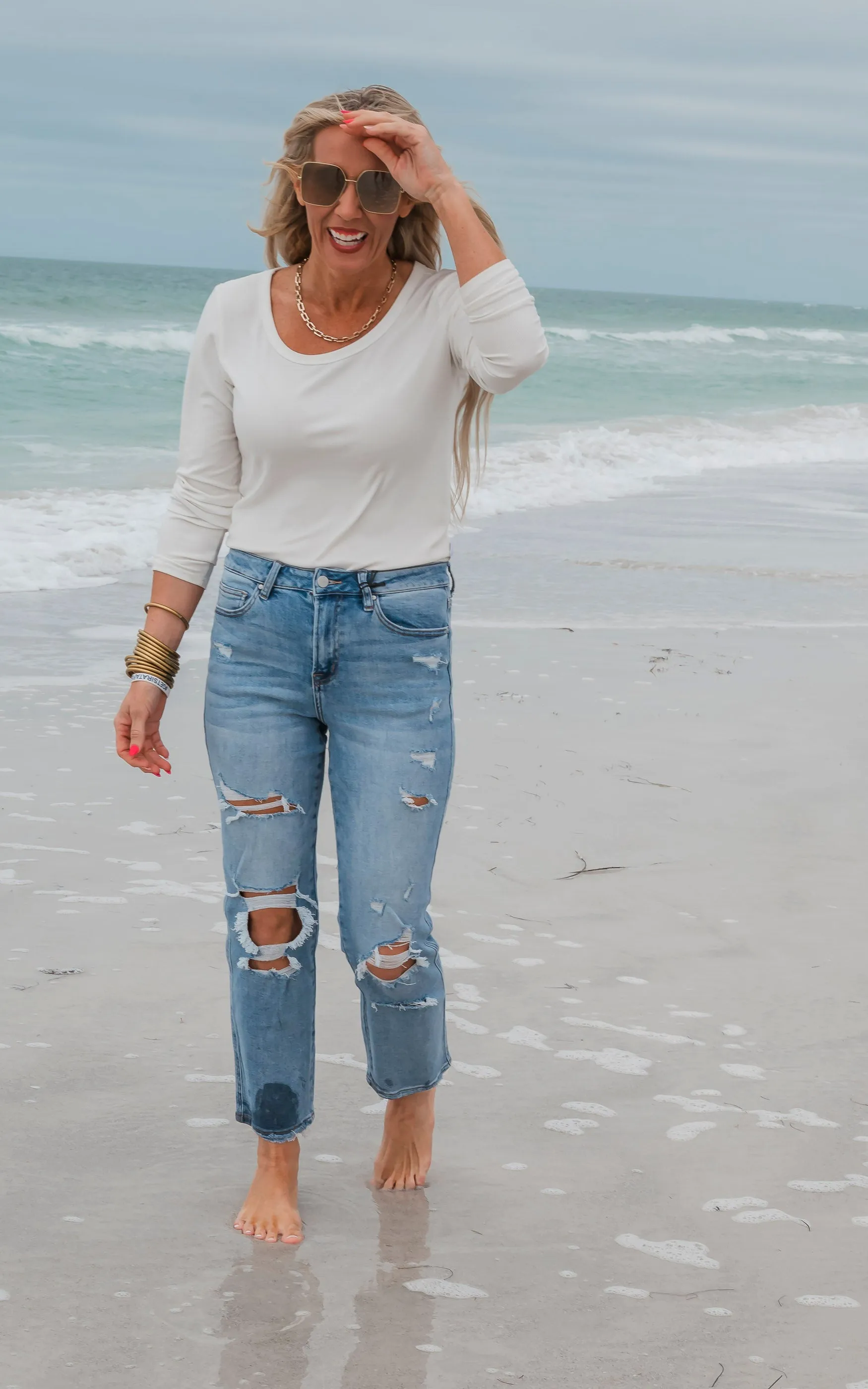 SALTY WAVE Hold Tight Long Sleeve Tops- Basics*